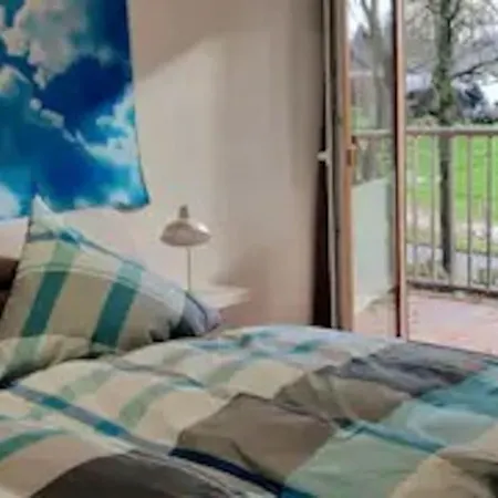 - Bis Zu 10 Personen Casa vacanze Uplengen